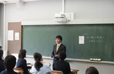クラス担任との懇談